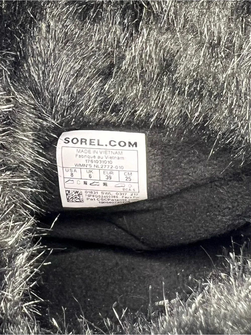 Sorel Women’s Tivoli III Black Suede Faux-Fur Trim Winter Boots